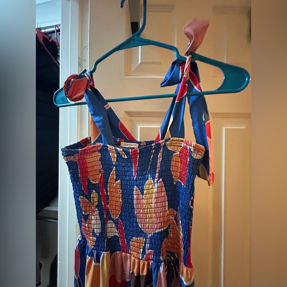 Sundress - Picture 4 of 6